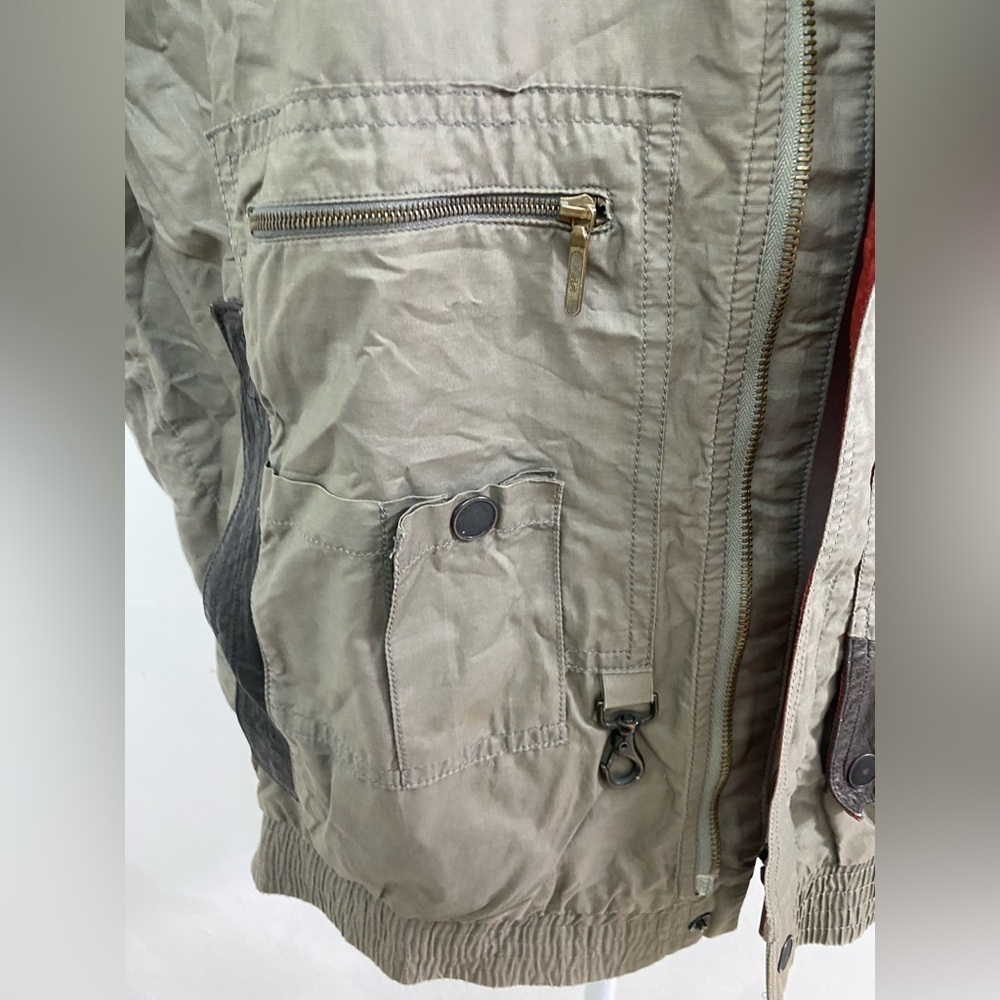 Ciesse Piummini Men's Khaki Outdoor vintage Italian  leather details Vest - Picture 8 of 8